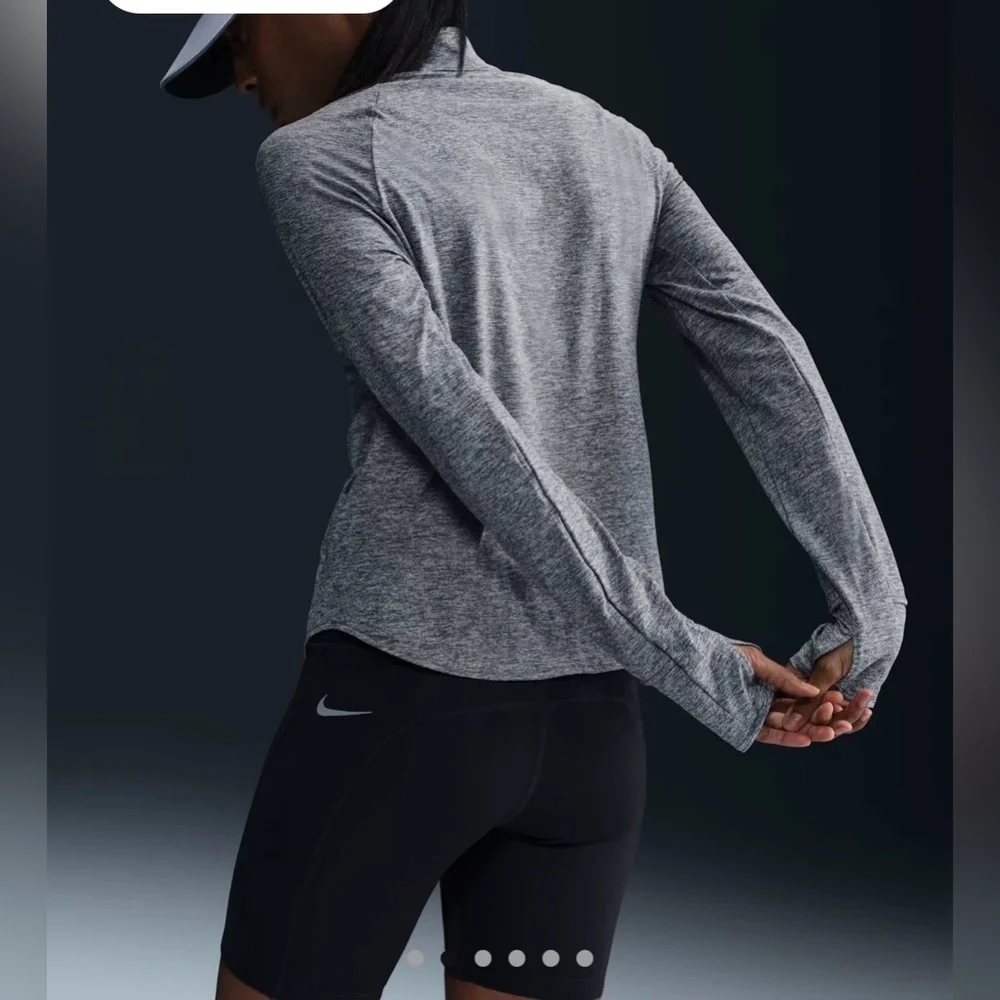 NWT Nike Women’s Large Swift Dri-FIT UV 1/4 Zip Running Top L Gray HQ0499-084